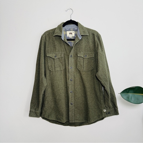 Dakota Grizzly Men’s Button Up Outdoor Shirt Jacket 
Flannel Size Medium Cotton - Picture 1 of 6